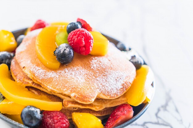 Pancake with mix fruits