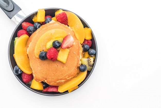 pancake with mix fruits 