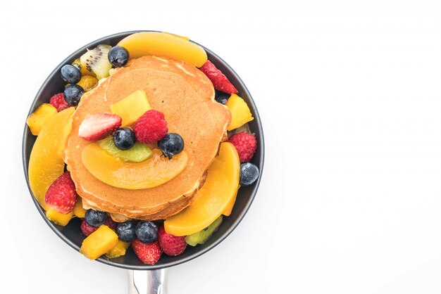 pancake with mix fruits 