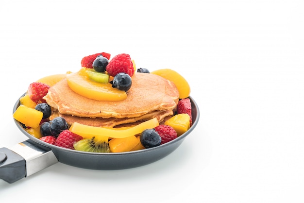 pancake with mix fruits 