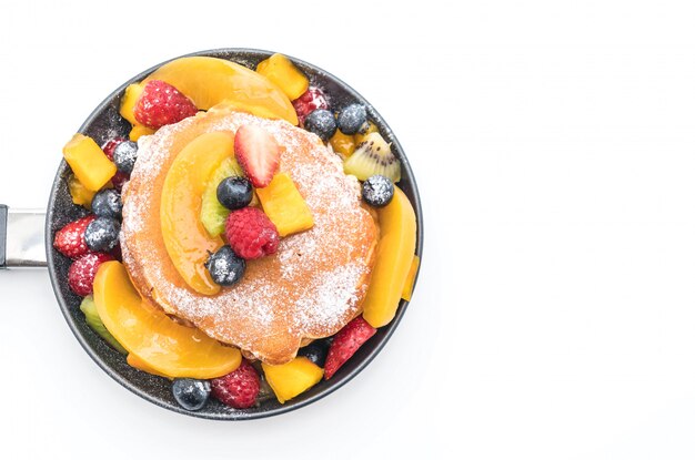 pancake with mix fruits 