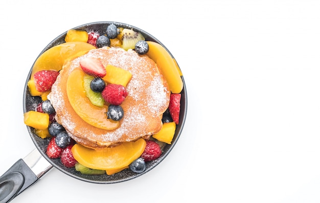 pancake with mix fruits 