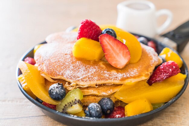 pancake with mix fruits