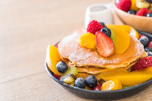 pancake with mix fruits