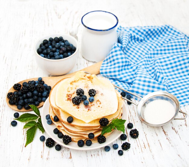 Pancakes with berries