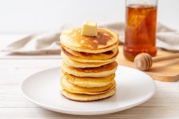 pancakes with butter and honey