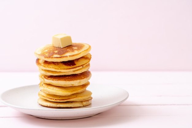 pancakes with butter and honey