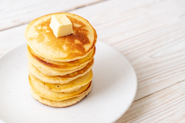 pancakes with butter and honey