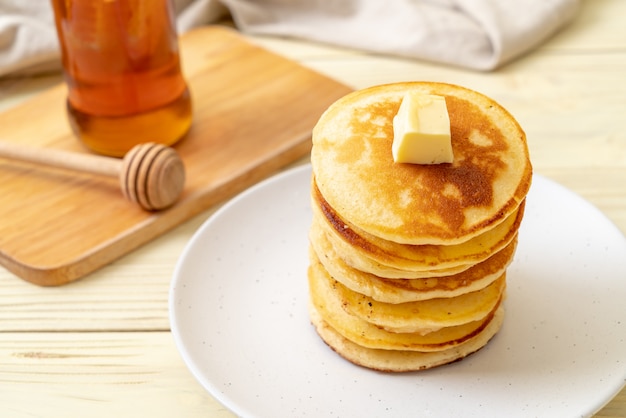 pancakes with butter and honey