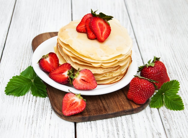 Pancakes with strawberries