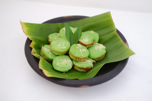 Pandan flavored cake with beautiful green leaves