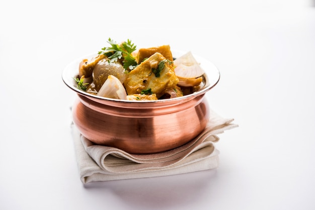 Photo paneer do pyaza  is a popular punjabi vegetarian recipe using cubes of cottage cheese  with lots of onion in a gravy