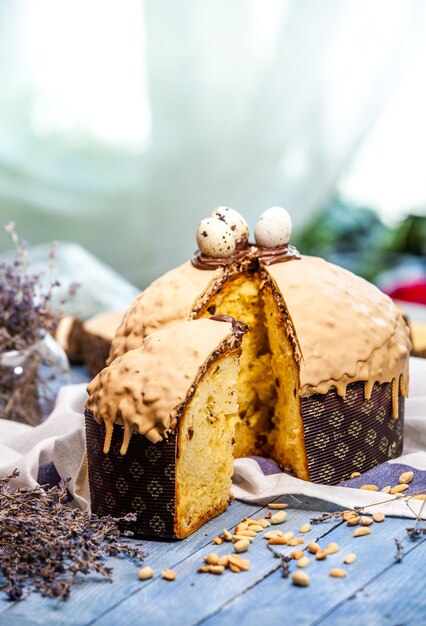 Panettone is een Italiaans soort zoet brood