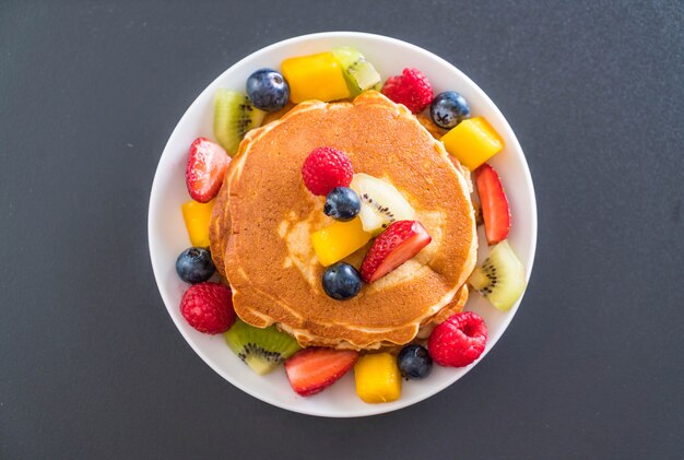 pannenkoek met mix fruit