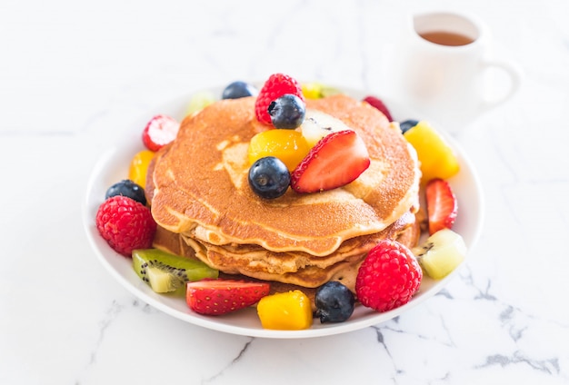 pannenkoek met mix fruit