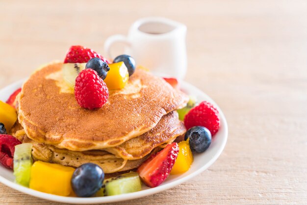 pannenkoek met mix fruit