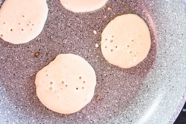 Pannenkoeken bakken