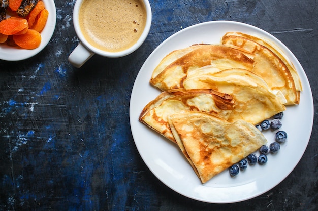 pannenkoeken, dunne pannenkoeken gezond ontbijt