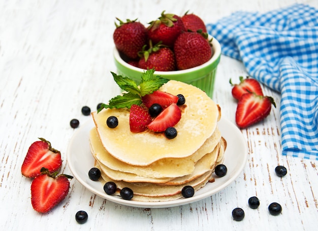 Pannenkoeken met aardbeien