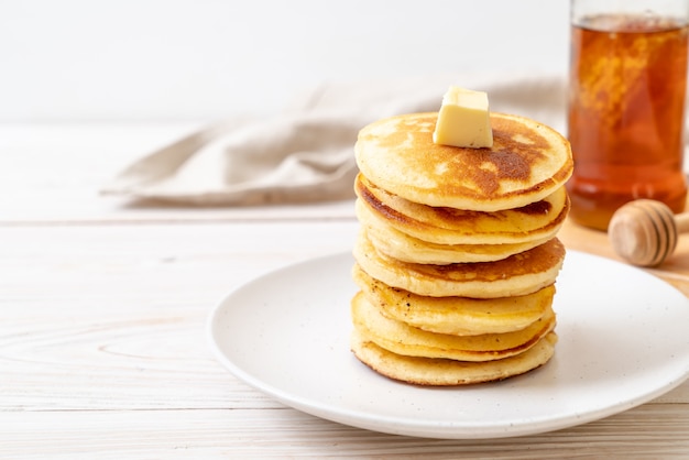 pannenkoeken met boter en honing