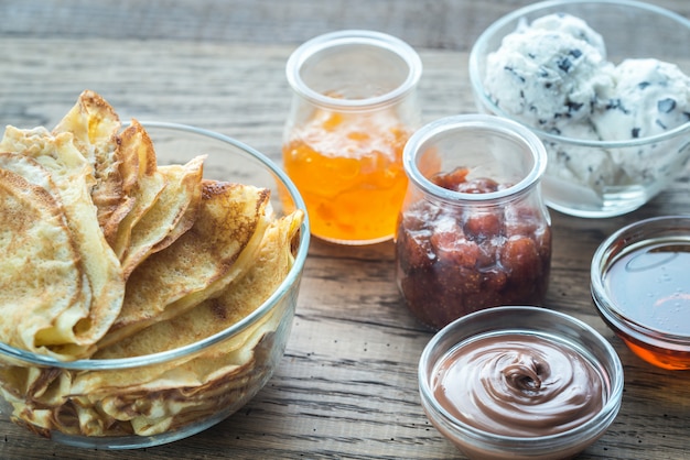 Pannenkoeken met verschillende toppings