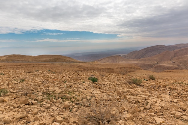 Panorama del deserto di arava in israele