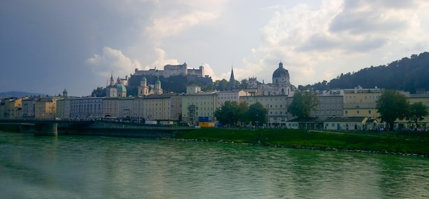 Panorama della città di salisburgo. austria.