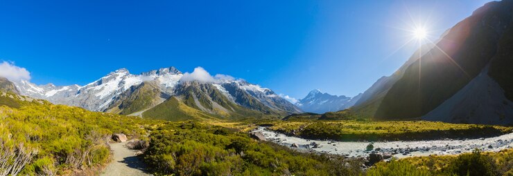 Panorama van Aoraki Mount Cook National Park bij Zuideneiland Nieuw Zeeland