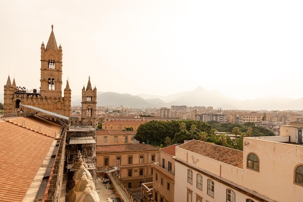 Panorama van de stad palermo, Sicilië, Italië in de zomer