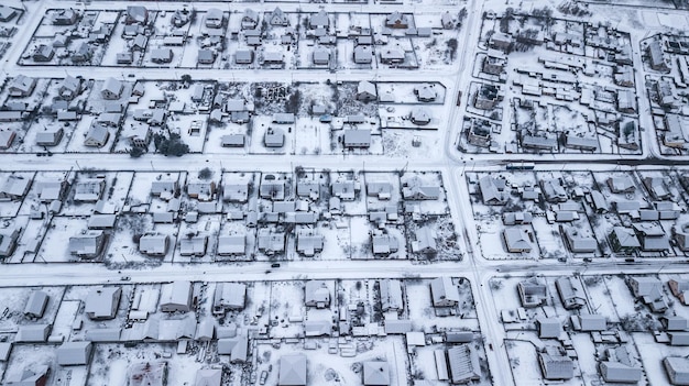 Panorama della città invernale fotografia aerea con quadricottero