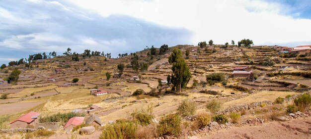 Photo panoramic scenery around lake titicaca in peru south america