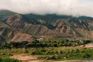 Photo panoramic sided view of the little town of maimara jujuy argentina