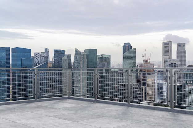 Photo panoramic singapore skyline view concrete observatory deck on rooftop daytime asian corporate and residential lifestyle financial city downtown real estate product display mockup empty roof