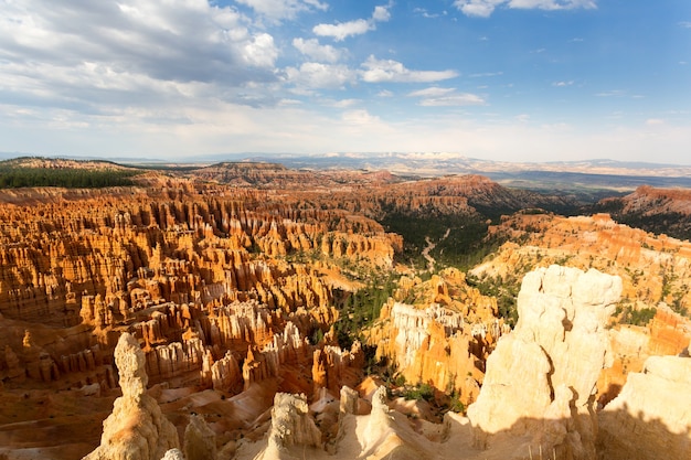 Foto vista panoramica dall'alto sul parco nazionale di bryce canyon