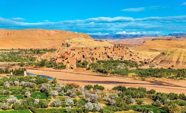 Vista panoramica di ait ben haddou in marocco