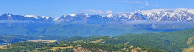 Photo panoramic view of altai mountains on a summer day