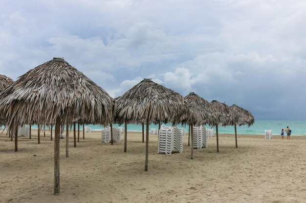 Foto vista panoramica della spiaggia contro il cielo