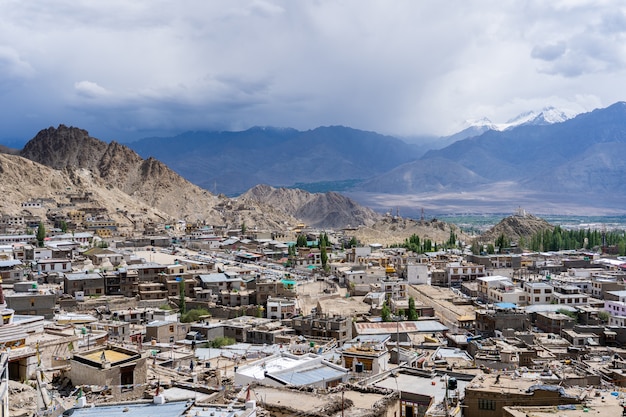 Ladakh, 인도에서 Lamayuru 수도원의 전경.