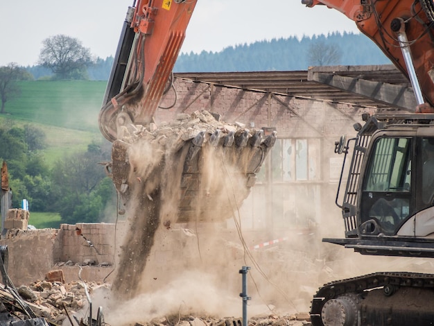 Photo panoramic view of machinery against sky