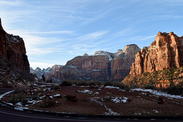 Photo panoramic view of rock formations against sky