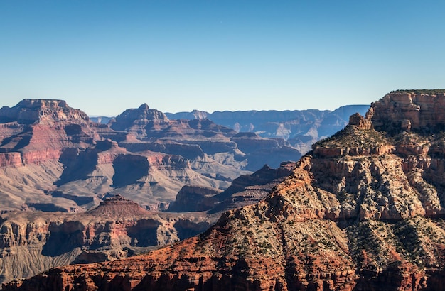 Photo panoramic view of rocky mountains against clear sky