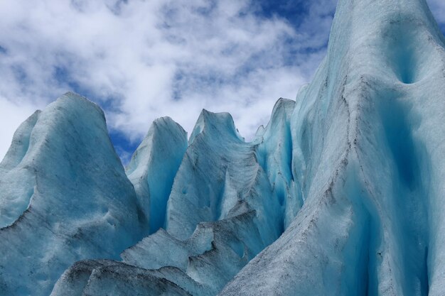 Photo panoramic view of snowcapped landscape against sky