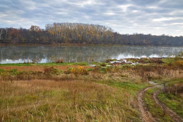 Foto panoramisch uitzicht op de don riviervallei