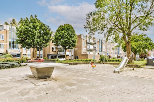 Panoramisch zicht op bakstenen huizen