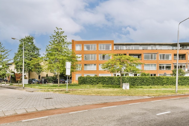 Panoramisch zicht op bakstenen huizen