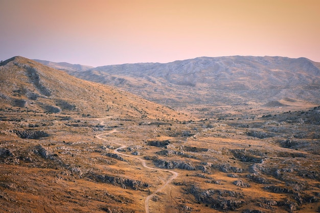 Panoramische zonsondergangen van Sierra Gorda Loja Grenade Spanje