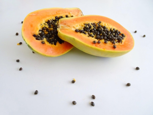 Papaya gesneden