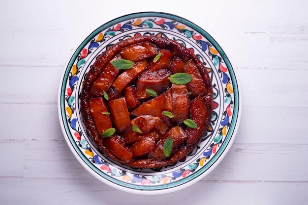 Papaya tarte tatin. Its peculiarity is that it is an upside-down cake, that is, for its preparation