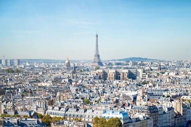 Paris cityscape with Eilffel tower and city view