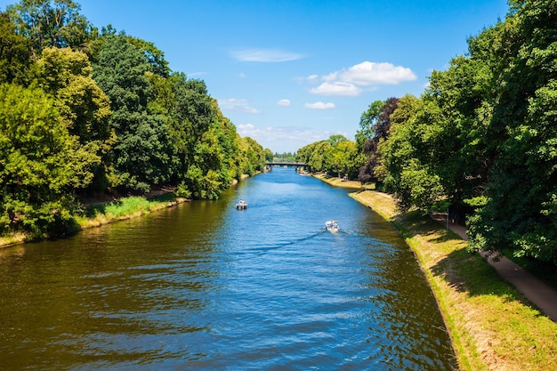 Park en rivier in lübeck